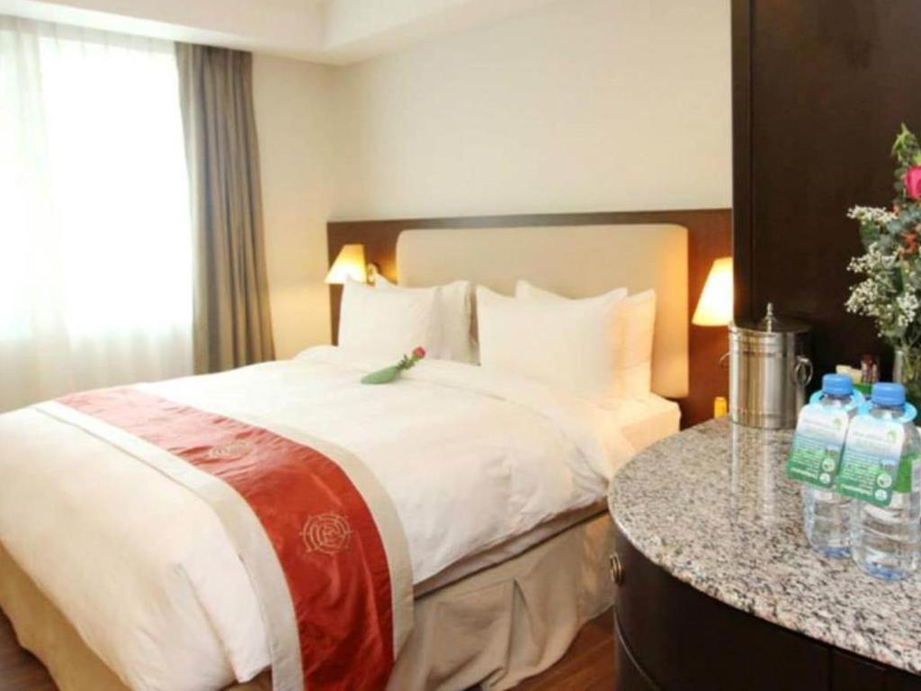 Plaza Sutera Biru Hotel Kuala Belait Ngoại thất bức ảnh