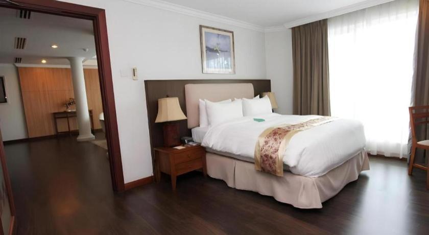 Plaza Sutera Biru Hotel Kuala Belait Ngoại thất bức ảnh