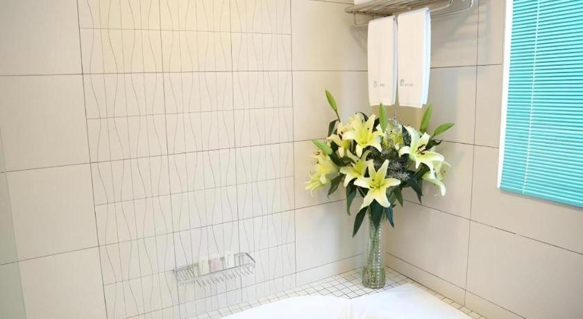 Plaza Sutera Biru Hotel Kuala Belait Ngoại thất bức ảnh